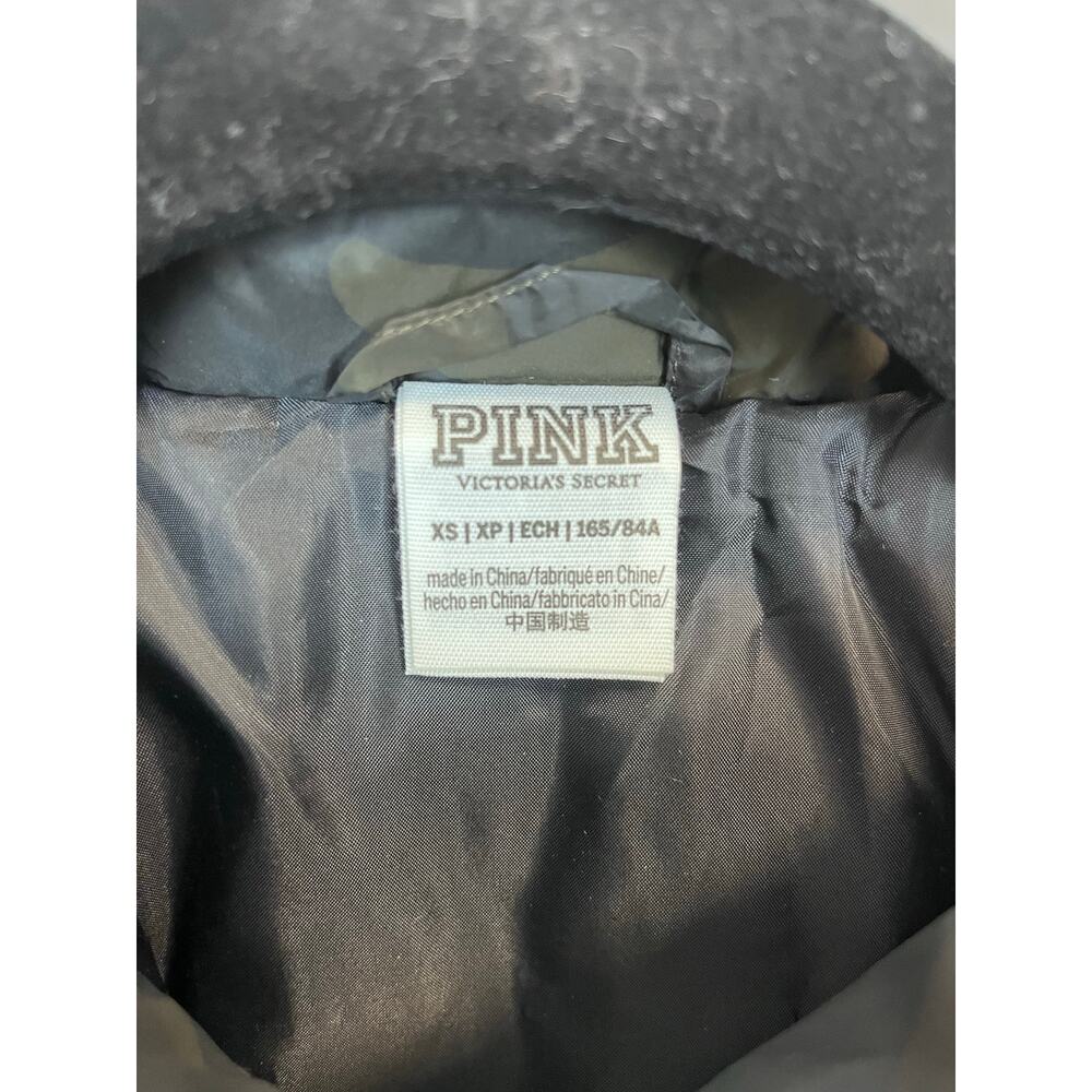 Pink Victoria’s Secret Black Green Camo Puffer Zip Up Funnel Neck Jacket XS - Picture 2 of 4
